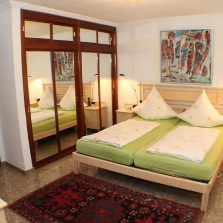 Business In By Interhome *