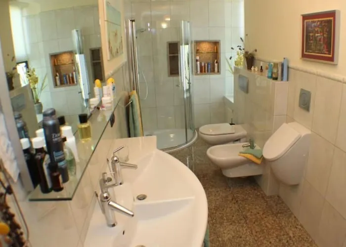 Business In By Interhome